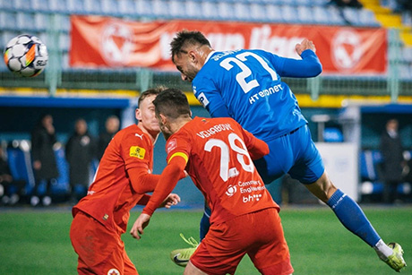 siroki-velez-wwinliga-jelavic